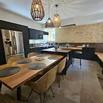 Apartman La Maison Valentin Au Coeur De La Cite Medievale