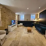 La Maison Valentin Au Coeur De La Cite Medievale *