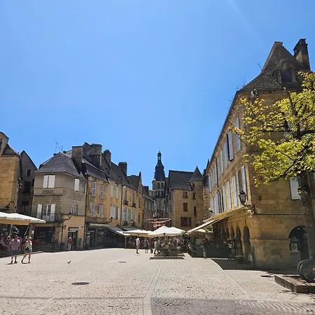La Maison Valentin Au Coeur De La Cite Medievale 아파트